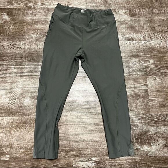 Avia Cropped Leggings Size Small - Picture 1 of 7